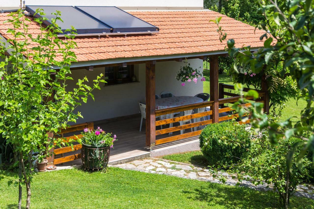 Breza Guesthouse Slunj Exterior photo
